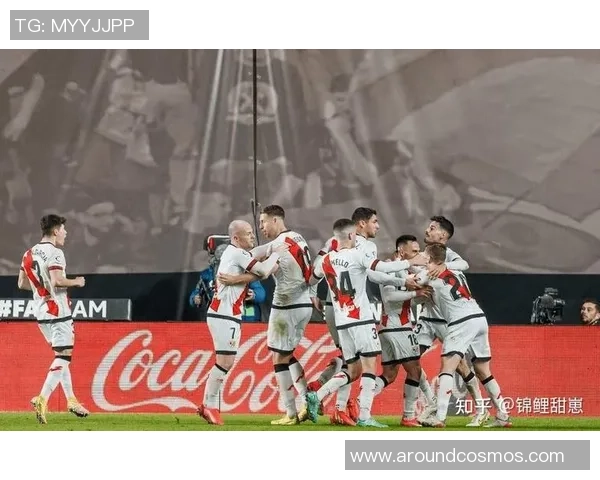 以世界杯为焦点探讨全球足球文化交流与赛事影响分析趋势与未来展望研究